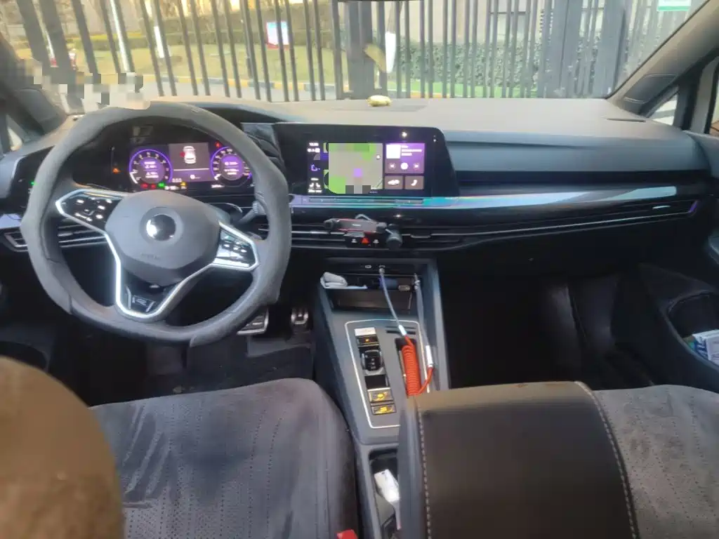 Volkswagen Golf — миниатюра 13