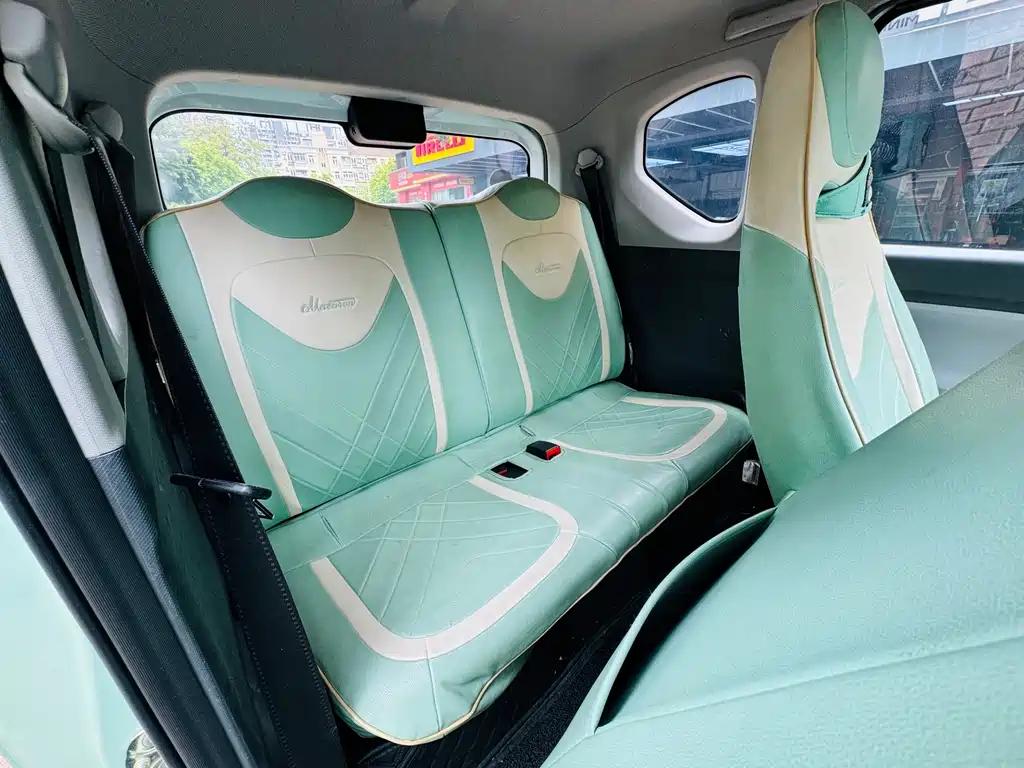 Wuling MINIEV — миниатюра 14