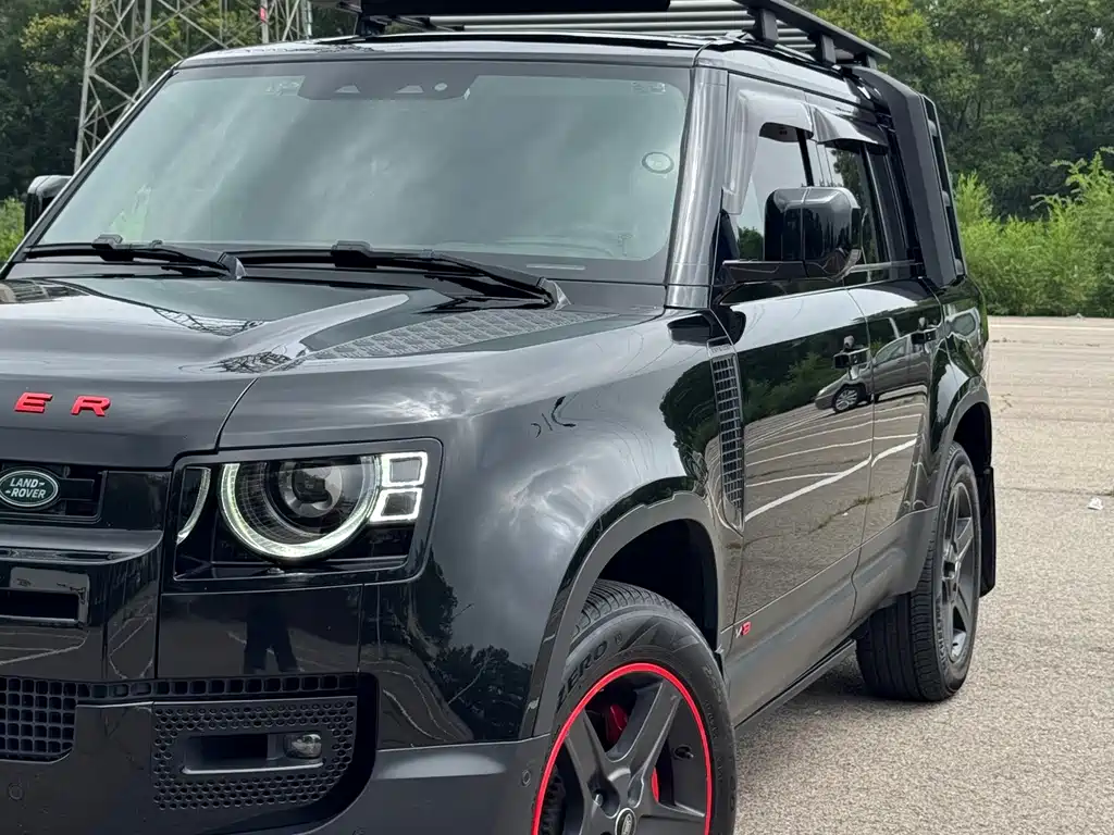 Land Rover Defender — миниатюра 9