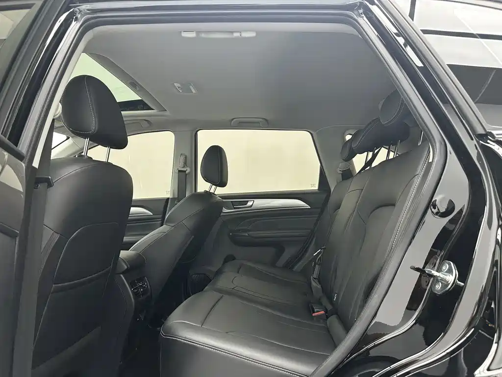 Haval M6 - фото 6