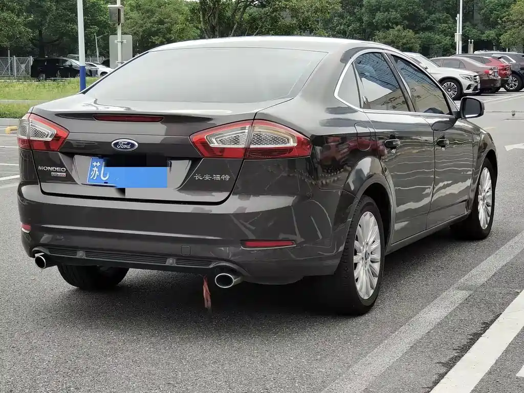 Ford Mondeo Zhisheng — миниатюра 4