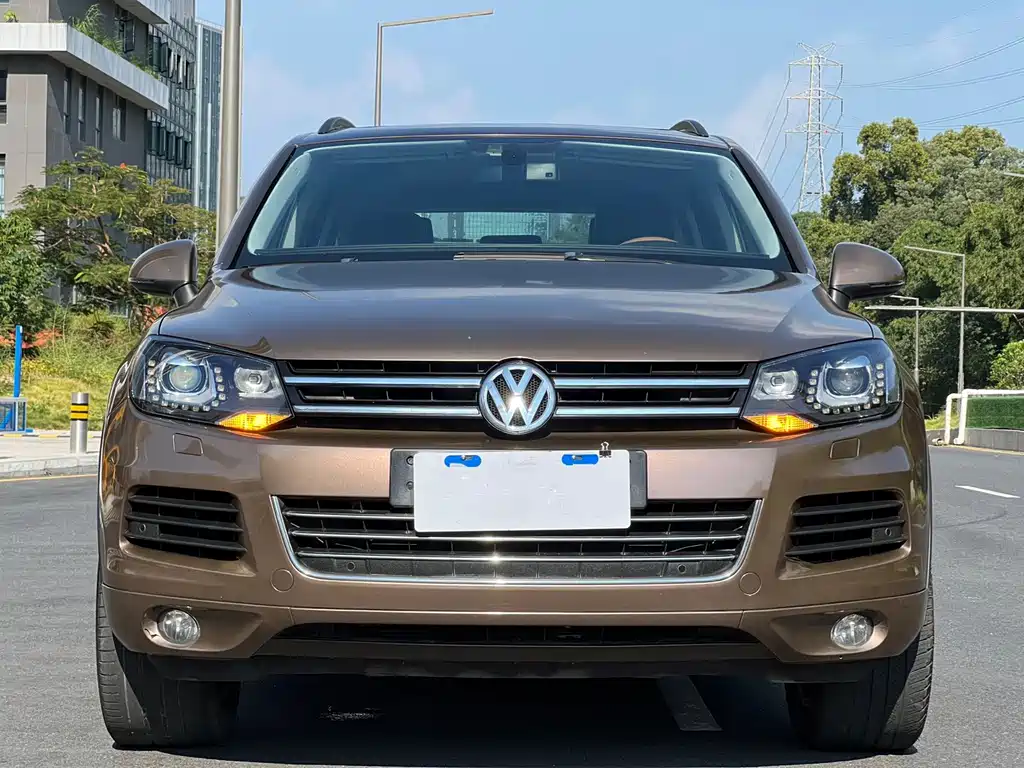 Volkswagen Touareg — миниатюра 2