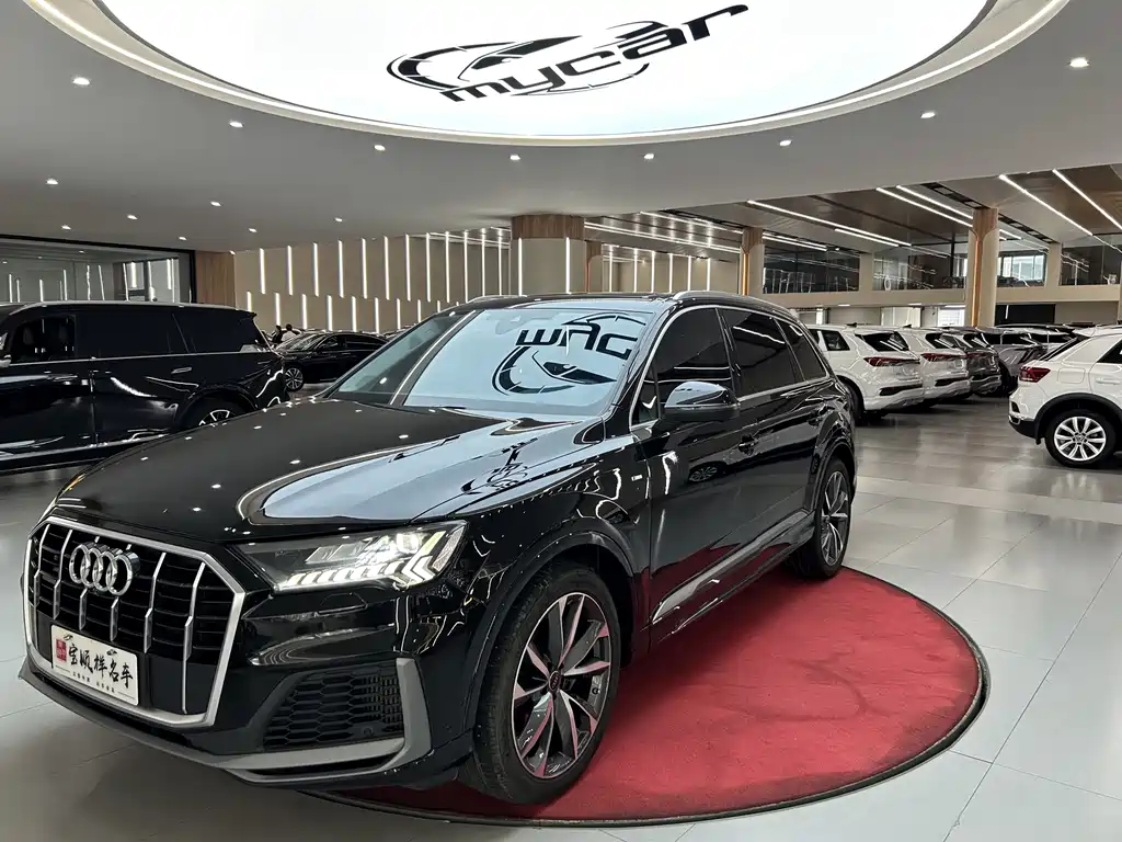 Audi Q7