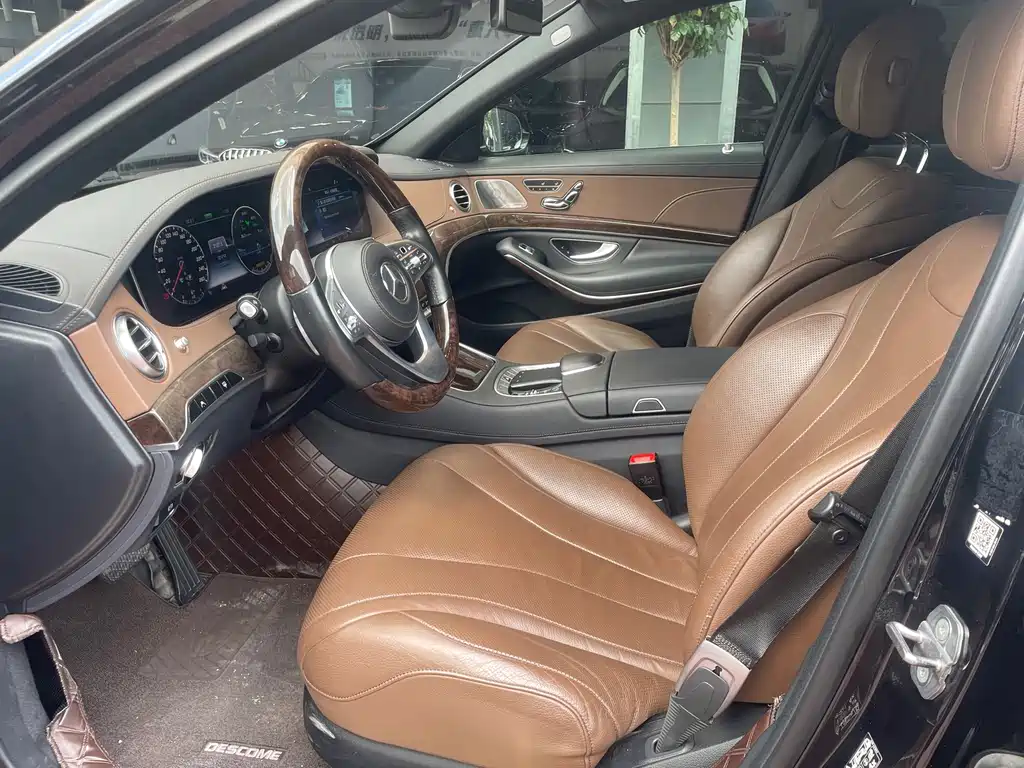 Mercedes-Benz S-Class — миниатюра 7