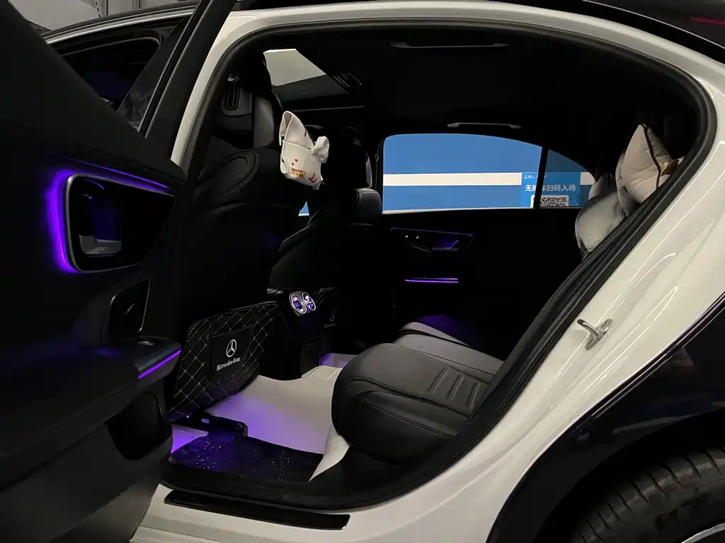 Mercedes-Benz C-Class 2022 — фото 13