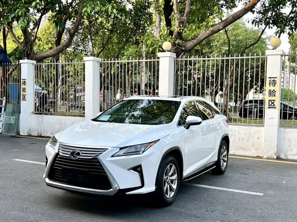 LEXUS RX
