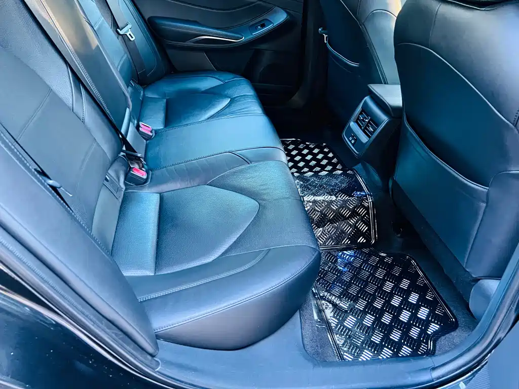 Toyota Avalon — миниатюра 26