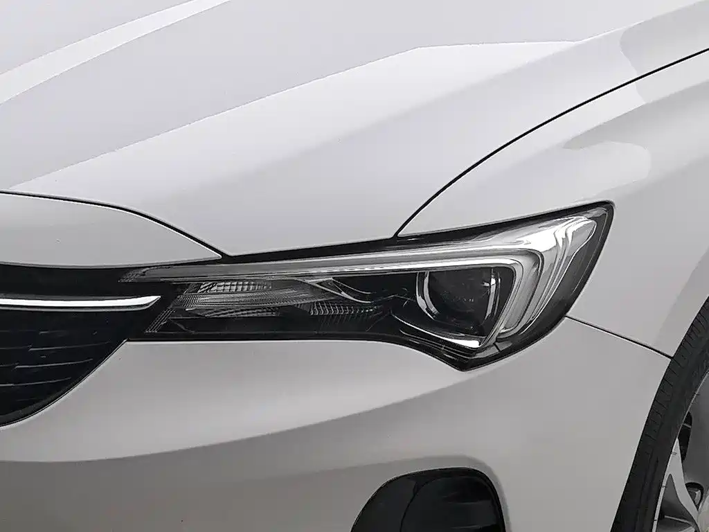 Buick Verano — миниатюра 7