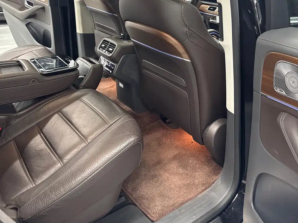 Mercedes-Benz GLS — миниатюра 17