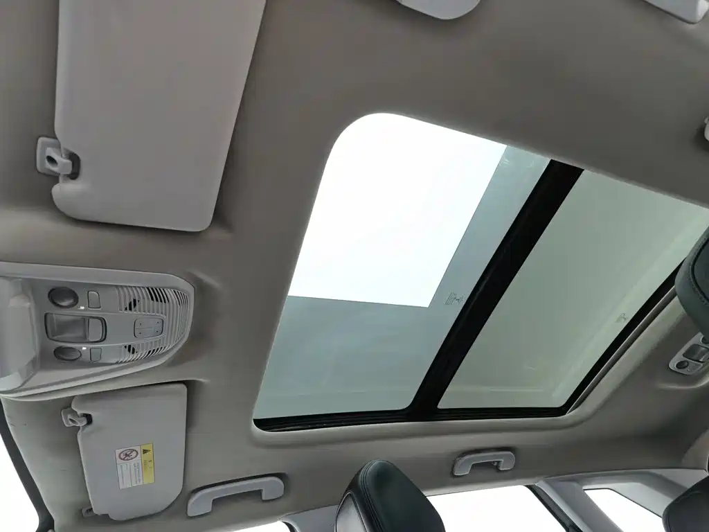 Peugeot 4008 — миниатюра 14