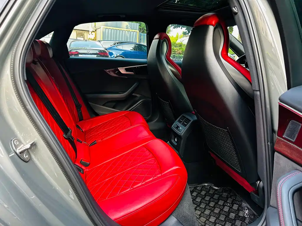 Audi S4 — миниатюра 21