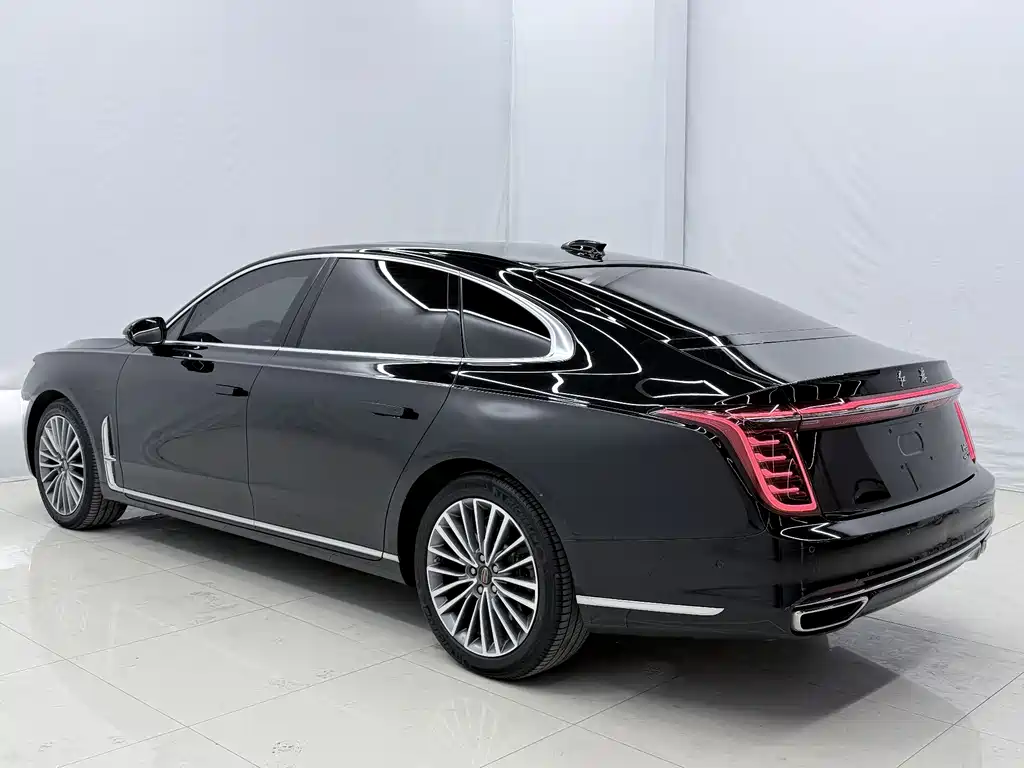 Hongqi H9 2022 2.0T