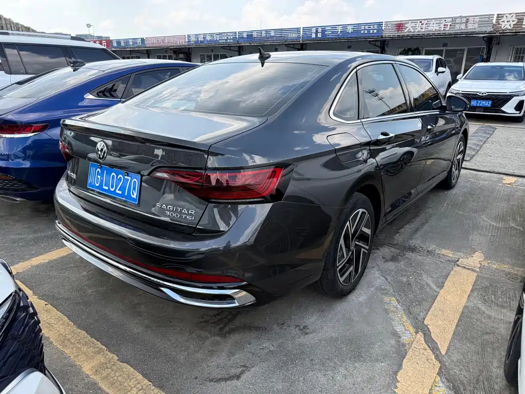 Volkswagen Sagitar — миниатюра 15