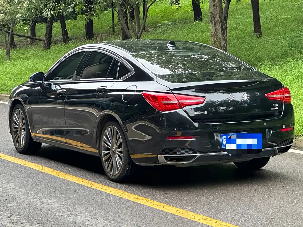 Hongqi Hongqi H5 — миниатюра 5