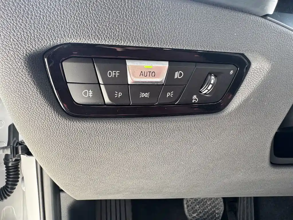 BMW 3 Series — миниатюра 23