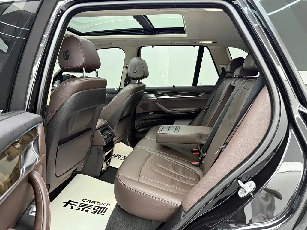 BMW X5 (Import) — миниатюра 19