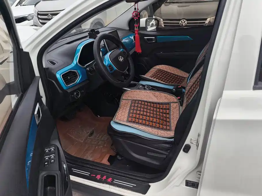 BAIC New Energy EC3 — миниатюра 9