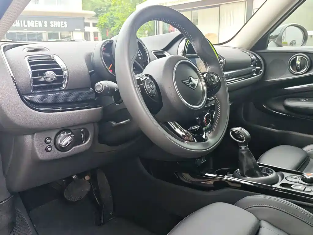 MINI Mini Clubman — миниатюра 15