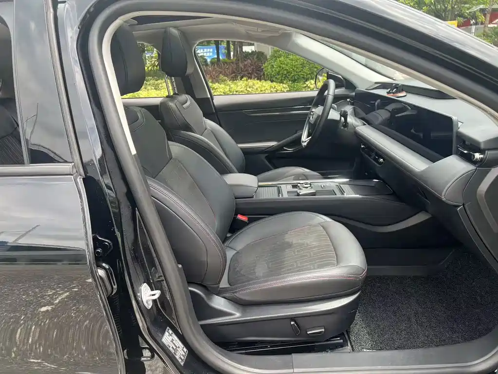 Ford Mondeo — миниатюра 13
