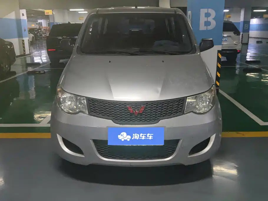 Wuling Hongguang — миниатюра 2