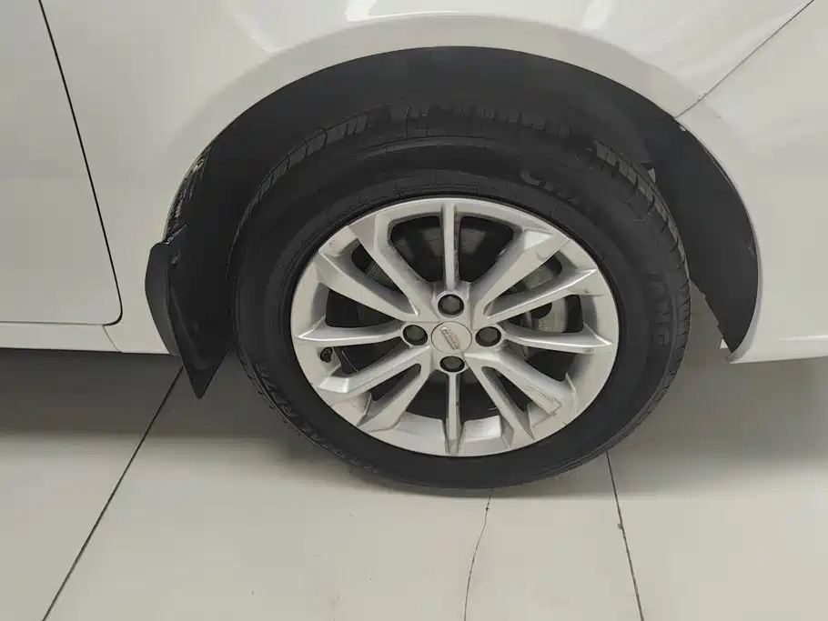Geely Vision — миниатюра 6