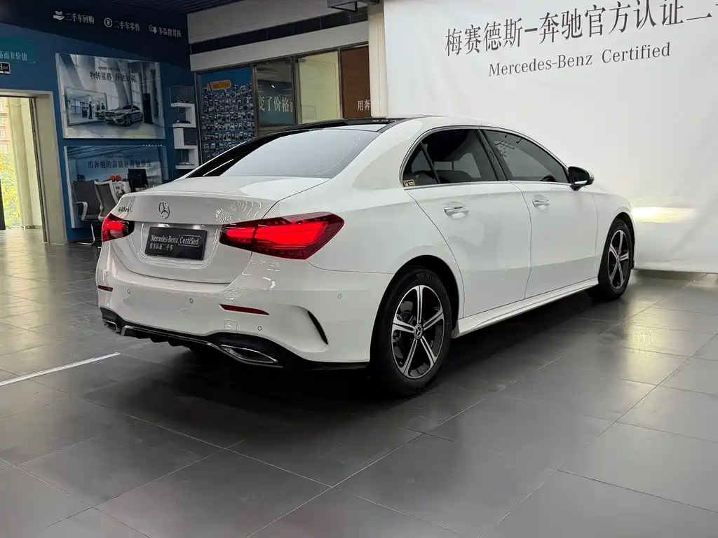 Mercedes-Benz A-Class — миниатюра 14