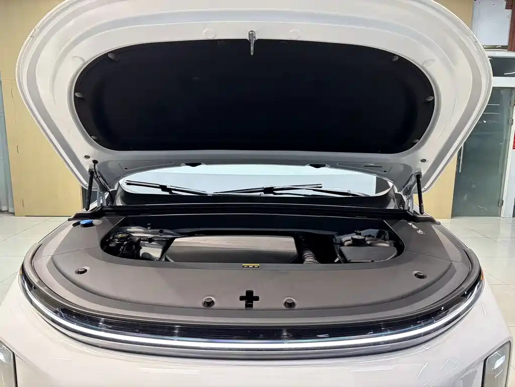 Li Auto Li L6 — миниатюра 5