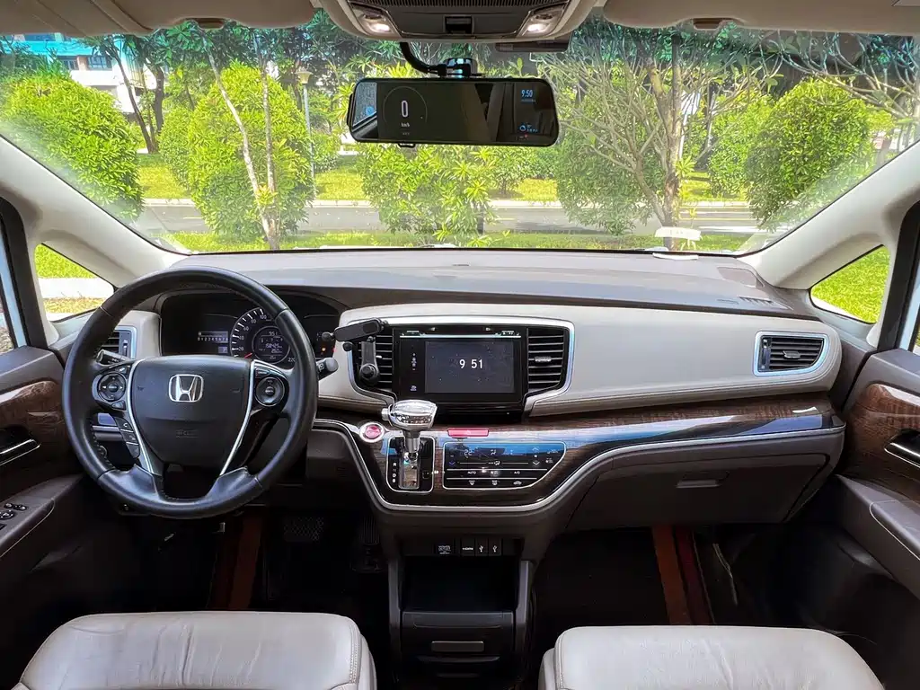 Honda Odyssey — миниатюра 4