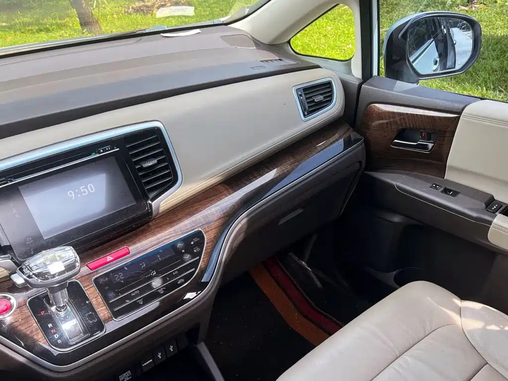 Honda Odyssey — миниатюра 11