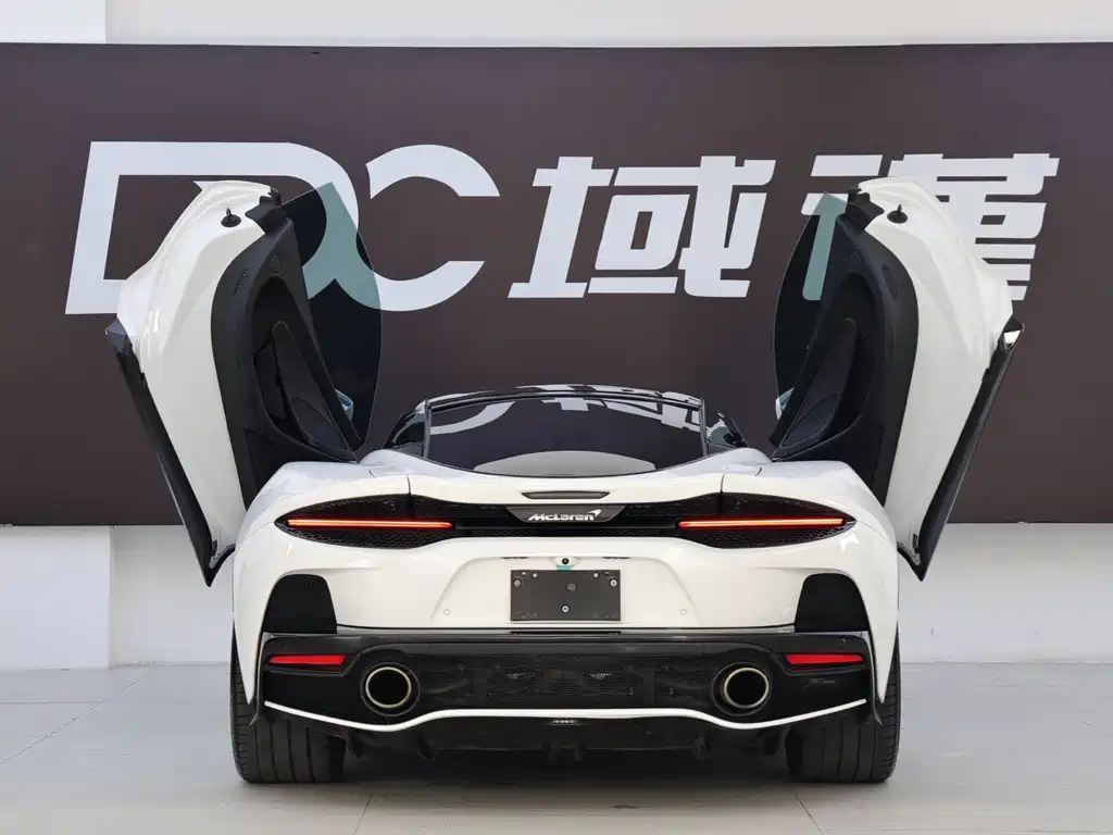 McLaren GT — миниатюра 6