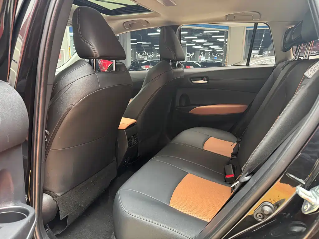 Toyota Frontlander — миниатюра 9
