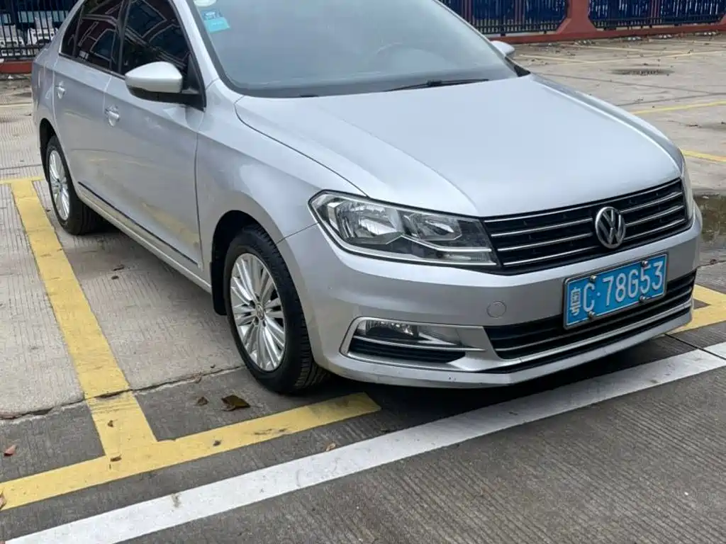 Volkswagen Santana — миниатюра 3