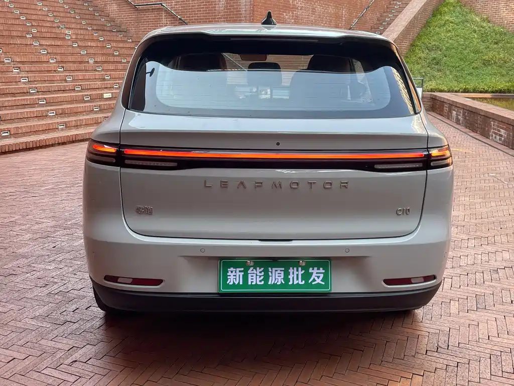 Leapmotor Leapmotor C10 — миниатюра 7