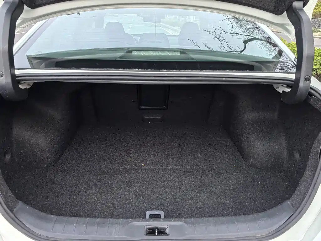Nissan Teana — миниатюра 16
