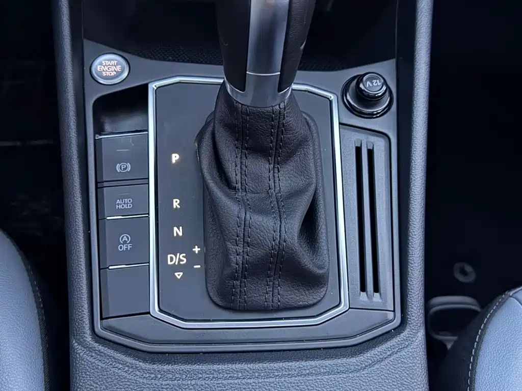 Volkswagen Lavida — миниатюра 16