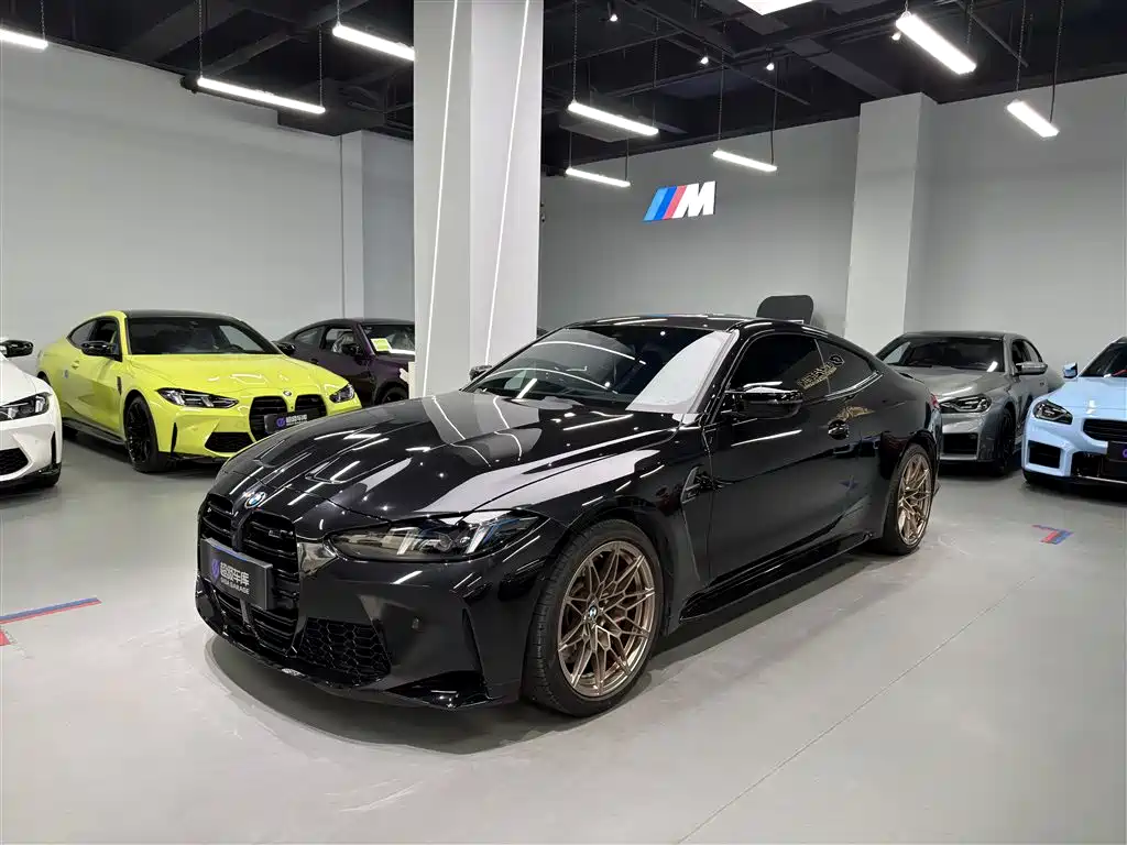 宝马M4 2024款 M4双门轿跑车 M xDrive 雷霆版 2025