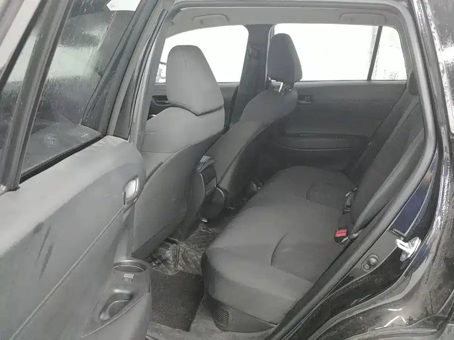 Toyota Corolla Cross — миниатюра 11