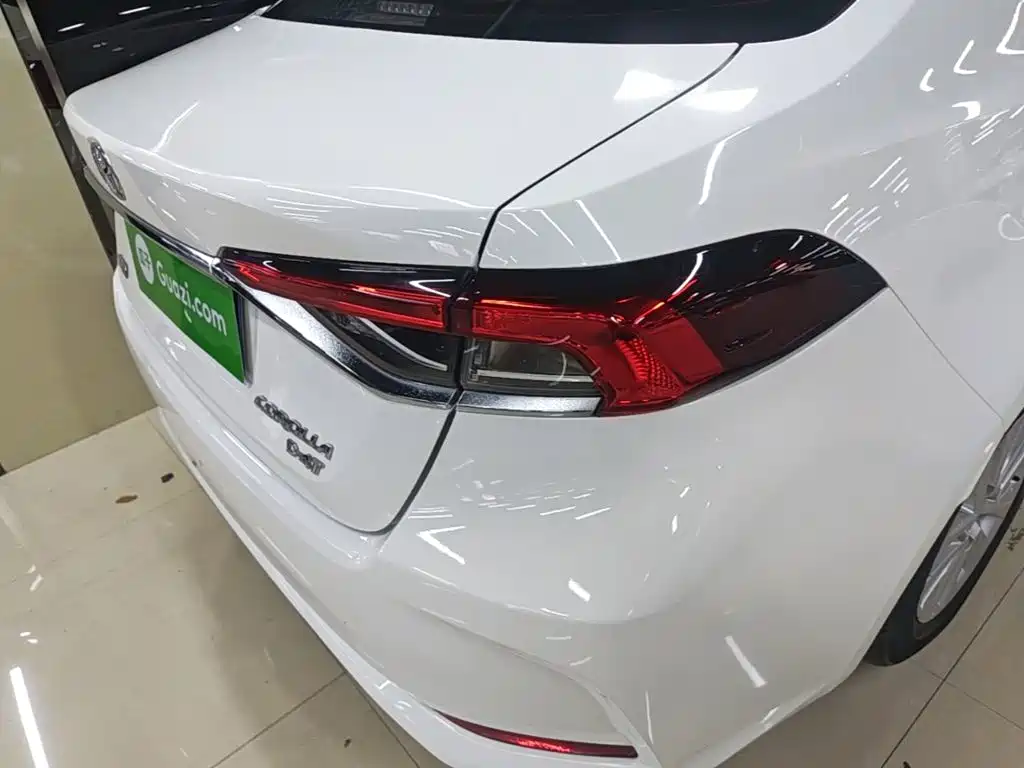 Toyota Corolla — миниатюра 8