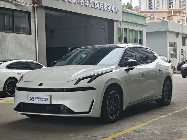 2024 Lynk & Co 07