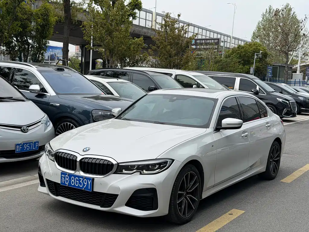 BMW 3 Series 2022