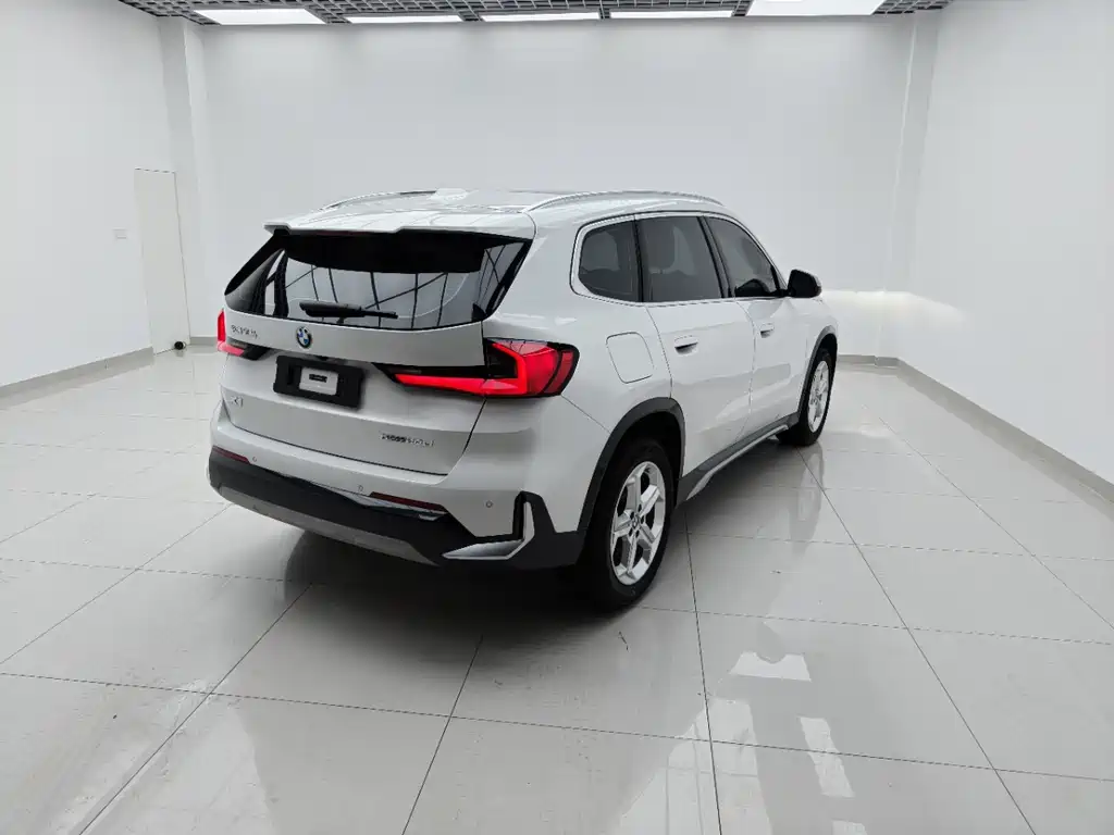BMW X1 — миниатюра 5