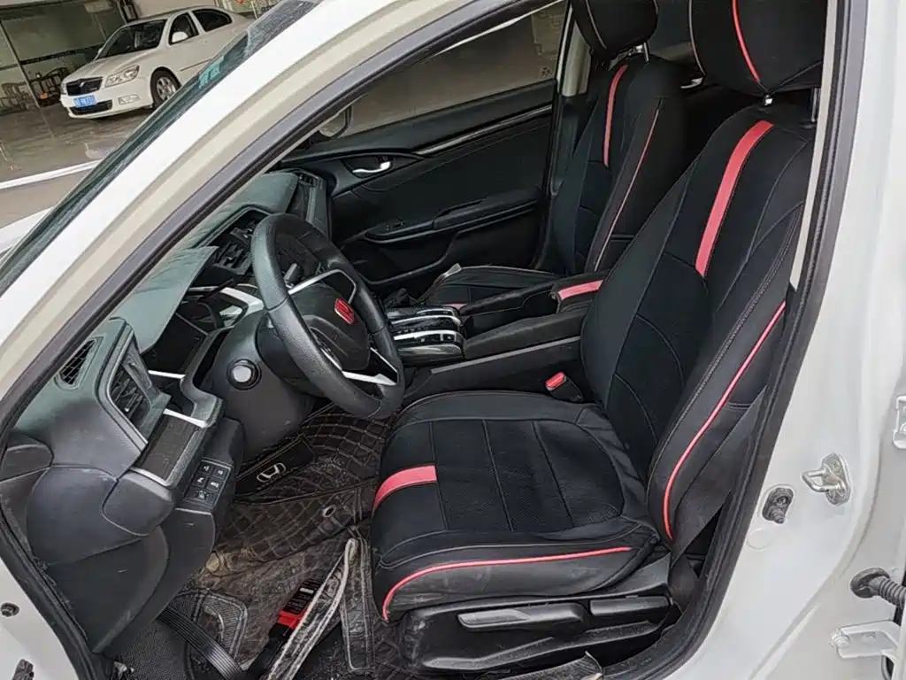 Honda Civic — миниатюра 15
