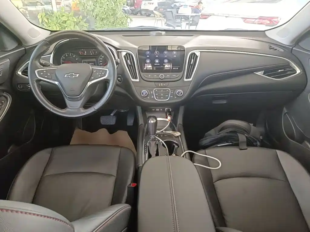 Chevrolet Malibu XL — миниатюра 10
