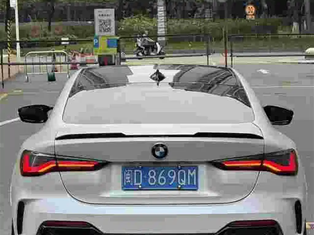 BMW 4 Series — миниатюра 4