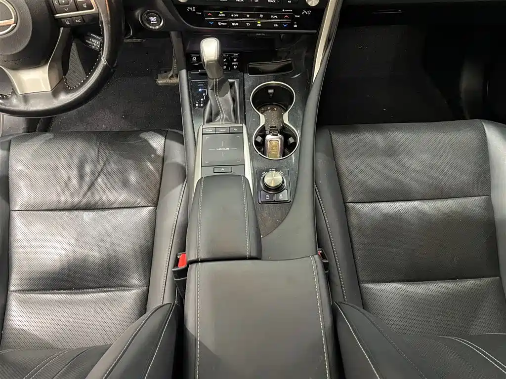 Lexus RX — фотографии объявления, Фото 15