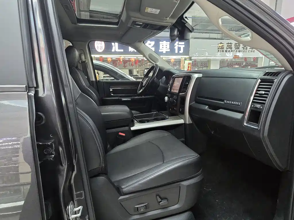 RAM Ram Trucks — миниатюра 12