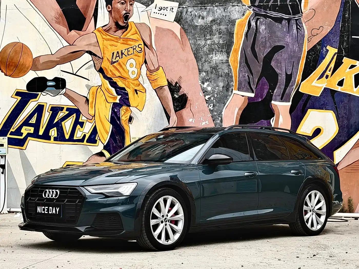 奥迪A6进口 2022款 allroad quattro 探索家 55 TFSI 尊享越野型 2022