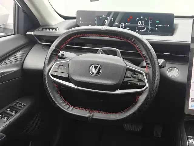 Changan Yida — миниатюра 8