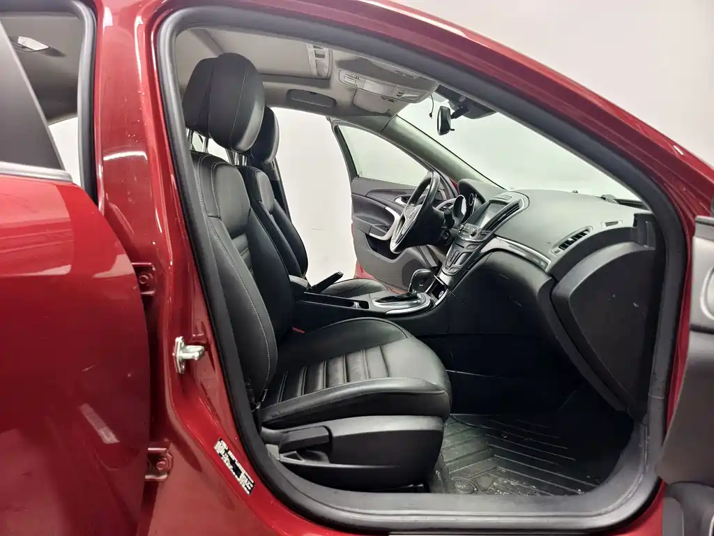 Buick Regal — миниатюра 14