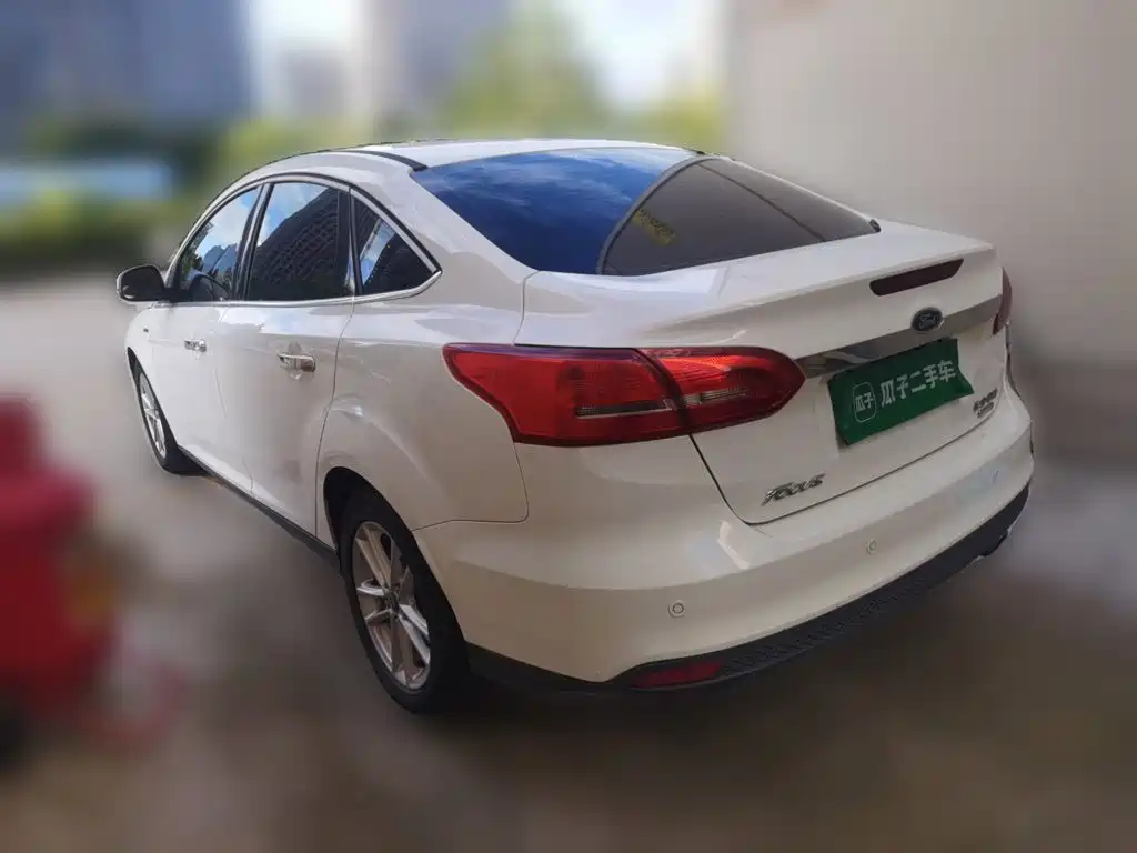 Ford Focus — миниатюра 4